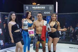 Humberto Bandenay Instagram - Ya un poco más tranquilo quiero agradecer a todas las personas que hicieron posible realizar la 7ma edición de @wccperu , enumerarlas me será muy difícil pero ustedes saben quienes son porque más que una empresa somos un equipo que tiene las mismas ganas y visión de ser los mejores , con esta edición culminamos un año de bastante aprendizaje como organización con el balance positivo de saber qué hacemos lo que nos apasiona , sin hacerle daño a nadie , en poco tiempo cerramos con una cadena internacional como lo es @directvsportsperu  @directvla siendo los primeros en PERU en lograr esto ! Agradecer a los peleadores que esto sin ustedes sería imposible , iremos mejorando para darle lo mejor de nosotros , a nuestros auspiciadores que están en cada edición respaldándonos , GRACIAS A TODOS 👊🏼 . 2023 se vienen 6 eventos en LIMA Y 2 en provincia 🔥

Pdt : @mhun.17  @dogo89  gracias por el aguante y empujar con la misma dirección , los quiero hermanos ❤️