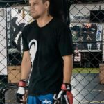 Humberto Bandenay Instagram - No necesito que nadie me recuerde lo difícil , improbable o peligroso que es mi sueño . Sé lo que está en juego . Y voy a seguir persiguiéndolo porque la alternativa a no hacerlo es demasiado dolorosa . Team @uppercut.pe 📸 : @yosolosoybeto
