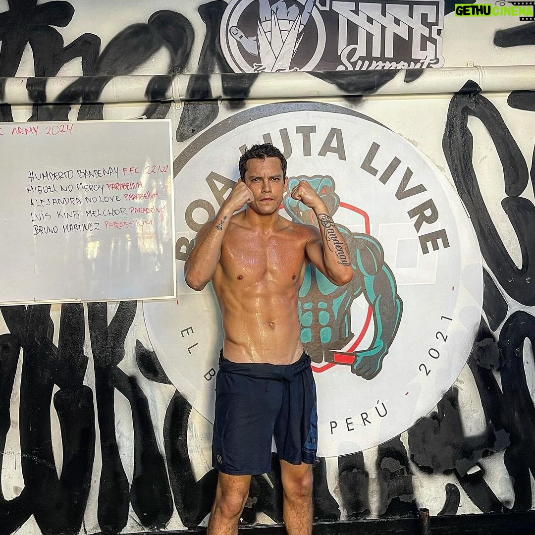 Humberto Bandenay Instagram - Ready for war 👊🏼