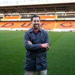 Humza Yousaf Instagram – A real joy to join 🍊 @dundeeunitedct ⚽️ at Tannadice to help out at their Festive Friends lunch.

Christmas is a special time of the year, but for some it can be more difficult.

To all those in communities across Scotland looking out for others this Christmas, thank you 🙏 Tannadice Park