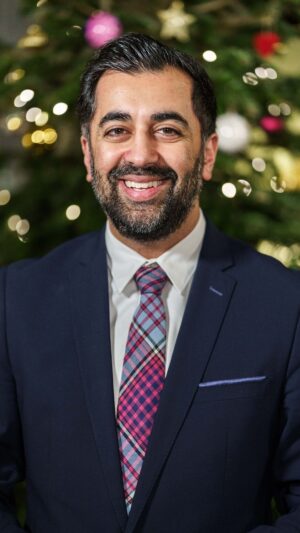 Humza Yousaf Instagram - Can I wish everyone a Merry Christmas.

This Christmas, I pray for peace, particularly for those in Gaza and for everyone across the world suffering.

My thanks to those who work and volunteer over Christmas. 

I hope you all enjoy time with your family & loved ones. Merry Christmas.