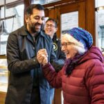 Humza Yousaf Instagram – A pleasure to join @thesnp colleagues in Dunblane to visit some of the incredible local businesses and community organisations on the High Street.

Small businesses are the lifeblood of our communities and 100,000 are paying no rates thanks to @thesnp’s Small Business Bonus.