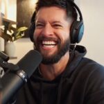 Hunter March Instagram – POV: You just listened to the nail-biting first episode of “The Perfect Pitch” 🤭

Tap the link in our bio to listen to the newest competition-style podcast brought to you by @spotify.