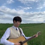 Hwang In-yeop Instagram – 진지해지금❤️🎤🎸🎼🎬