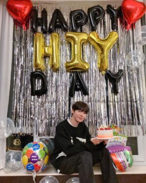 Hwang In-yeop Instagram - ❤️🎂❤️