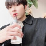 Hwang In-yeop Instagram – ☕️🍰🍩🥧