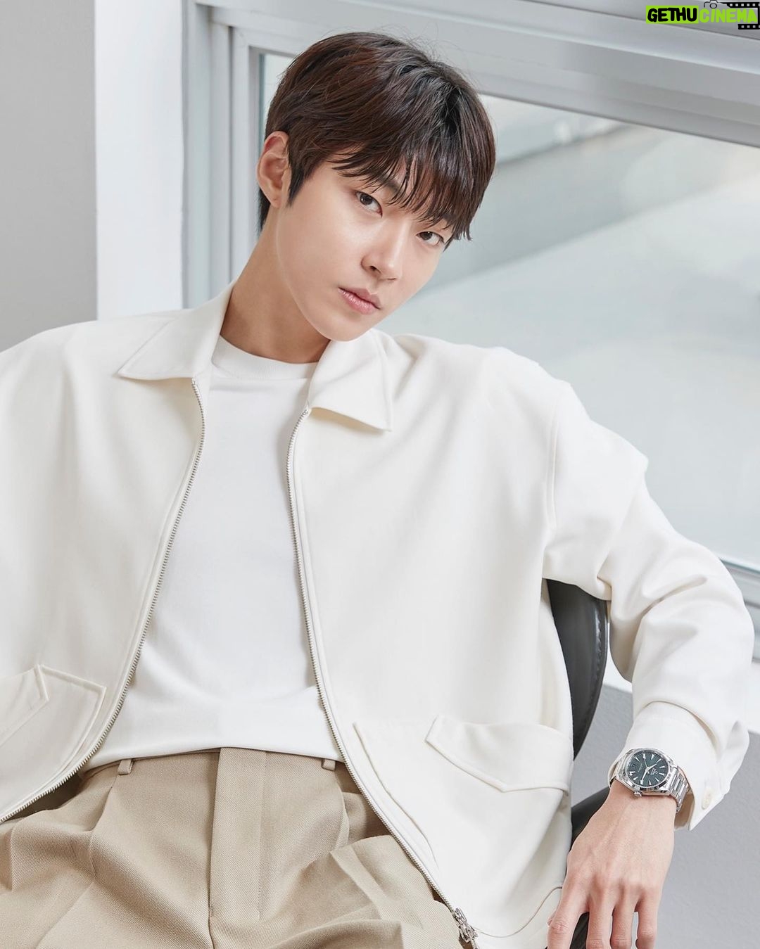Hwang In-yeop Instagram - #광고 #오메가 #OMEGA #SeamasterAquaTerra