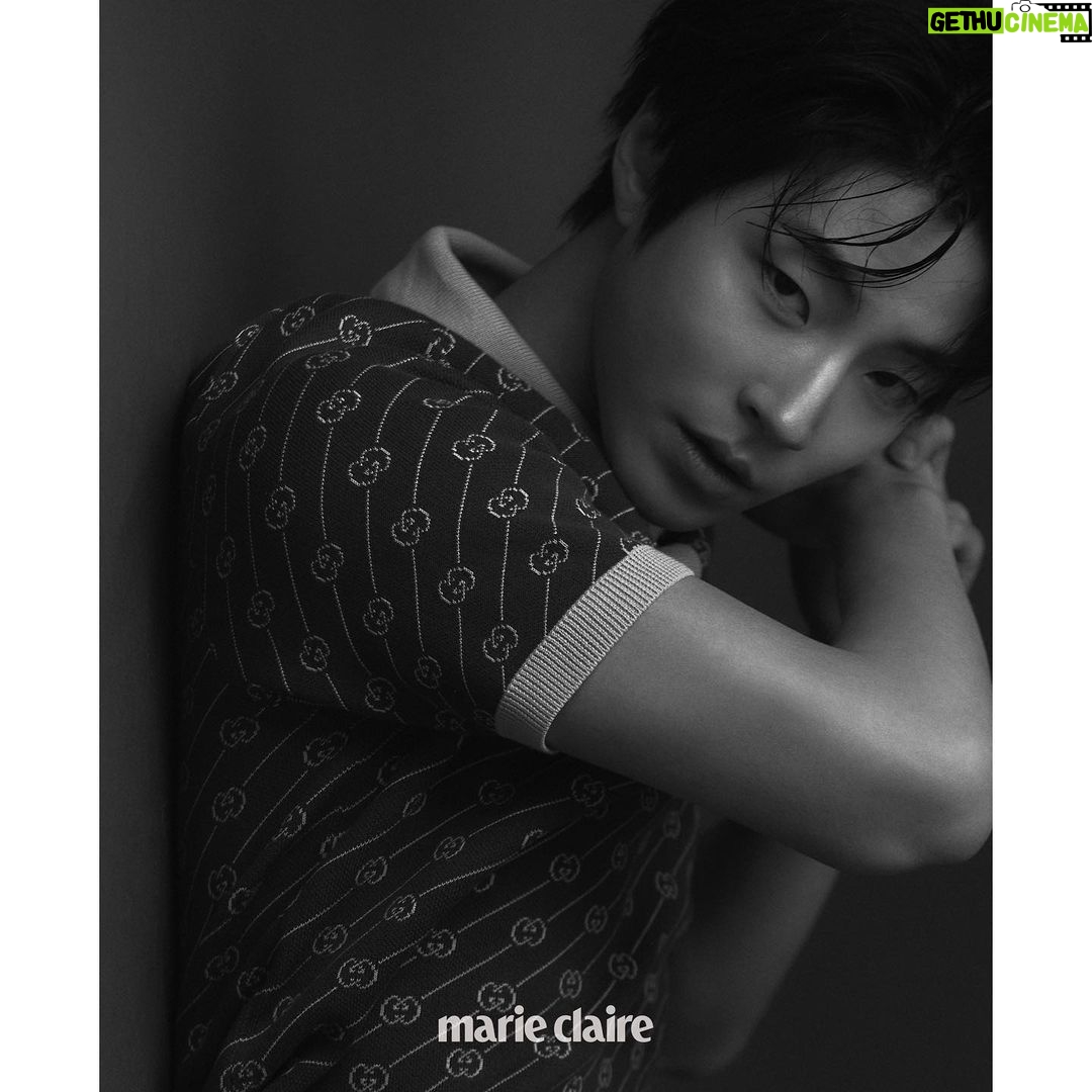 Hwang In-yeop - 3.9 Million Likes - @marieclairekorea