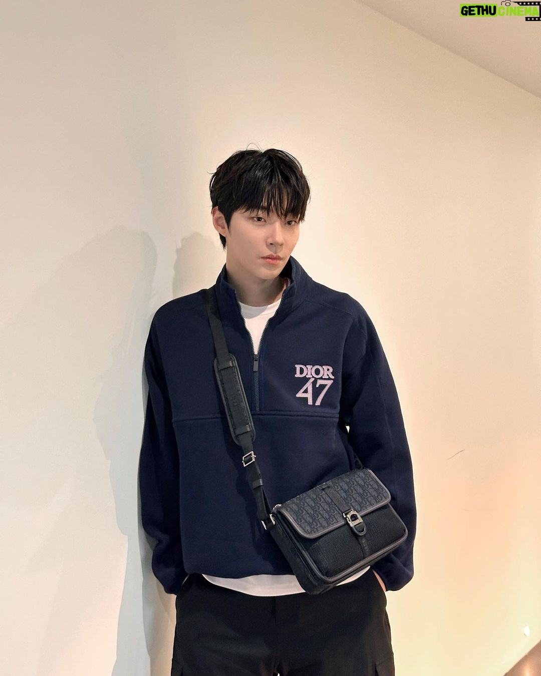 Hwang In-yeop Instagram - @DIOR #Dior #DiorSpring24