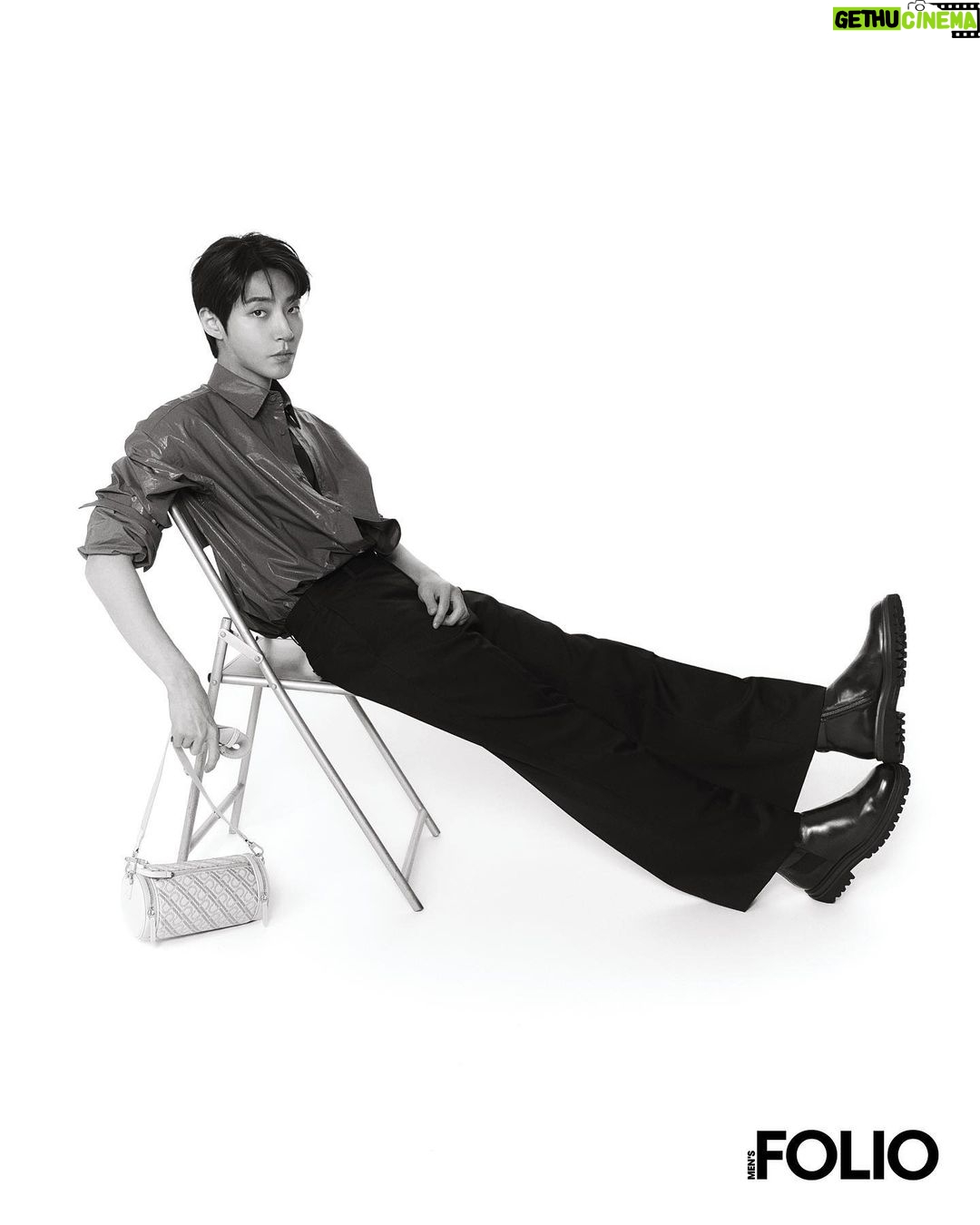 Hwang In-yeop Instagram - What makes an icon? Instant distinction, a pursuit for excellence and a love for craft. Explore the @pedroshoes_official Icon Collection on @mensfolio. Head to mens-folio.com for the full story. Photography @yonghee_ Creative Direction @izwanabdllh Interview @v9nessa On-Set Stylist @pksb.workspace Grooming @g__medal | @prance_sinsa Hair @eomjungmi | @prance_sinsa Fashion Coordination @manfred__lu Photography Assistants @leehyojiiiin, @syteng9 Styling Assistants Lee Jiyoung, Jang Juhee Grooming Assistant @0_yedim_0 Hair Assistant @0.1syo Production @syproduction_official All Accessories & Shoes @pedroshoes_official