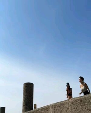 Hwasa Instagram - 🤟🏼.