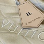 Hwasa Instagram - @louisvuitton #LVGO14 #광고