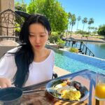 Hwasa Instagram - GLENDALE 🏝