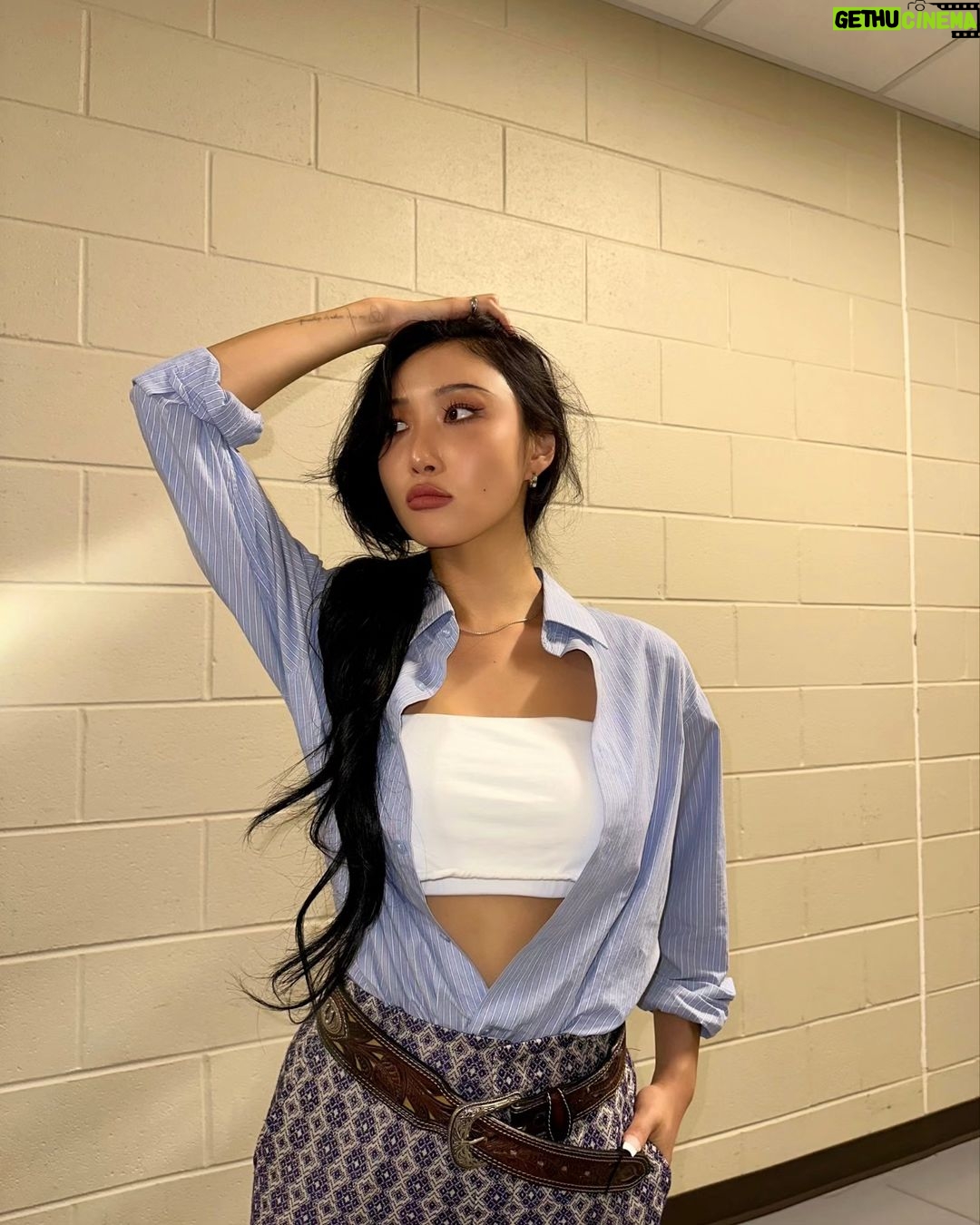 Hwasa Instagram - 고요하고 좋은 쉼이었다 Thank you fort worth !