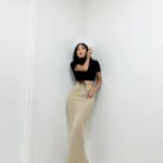 Hwasa Instagram - 오르골룩 😇