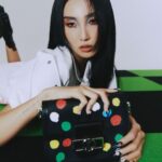 Hwasa Instagram - 🔵🟢🔴🟡⚫️ @louisvuitton @marieclairekorea