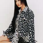 Hwasa Instagram - 🔵🟢🔴🟡⚫️ @louisvuitton @marieclairekorea