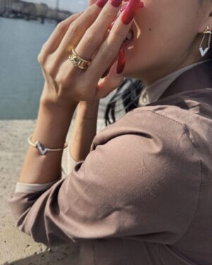 Hwasa Instagram - @louisvuitton 
#LVVolt #광고