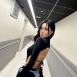 Hwasa Instagram - See ya ! 🇫🇷