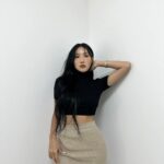 Hwasa Instagram - 오르골룩 😇