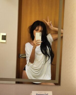 Hwasa Instagram - 쑨 ~