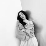 Hwasa Instagram -