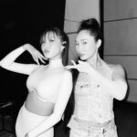 Hwasa Instagram - 💪🏼🩷