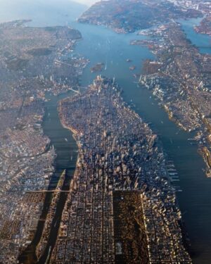 Ian Bremmer Instagram - fantastic nyc shot 
photo: paul seibert