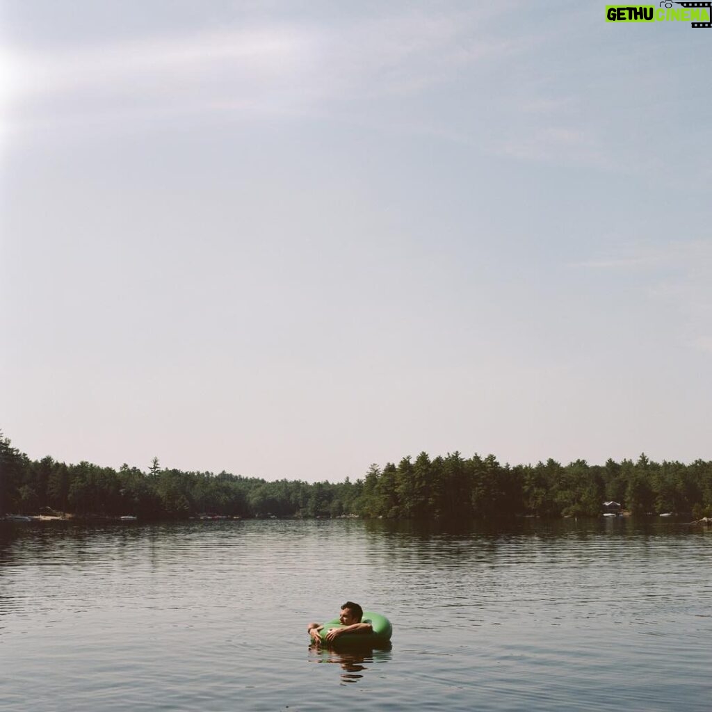 Ian Harding Instagram - Still miss the lake. Photo cred to @sophiiieeehart #nofilter