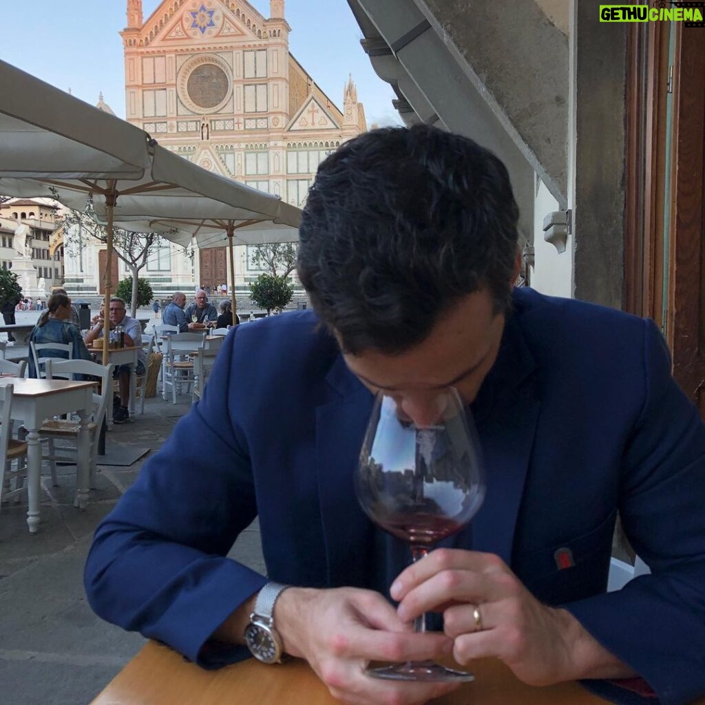 Ian Harding Instagram - Italy is fun sometimes. Florence, Italy