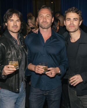 Ian Somerhalder Instagram - Such a fun time hanging with our buddy @jasonstrauss and celebrating his BIRTHDAY at @fleurroom.la

So awesome to sip our delicious @brothersbondbourbon in this beautiful place in West Hollywood. Happy Birthday Jason and thank YOU!