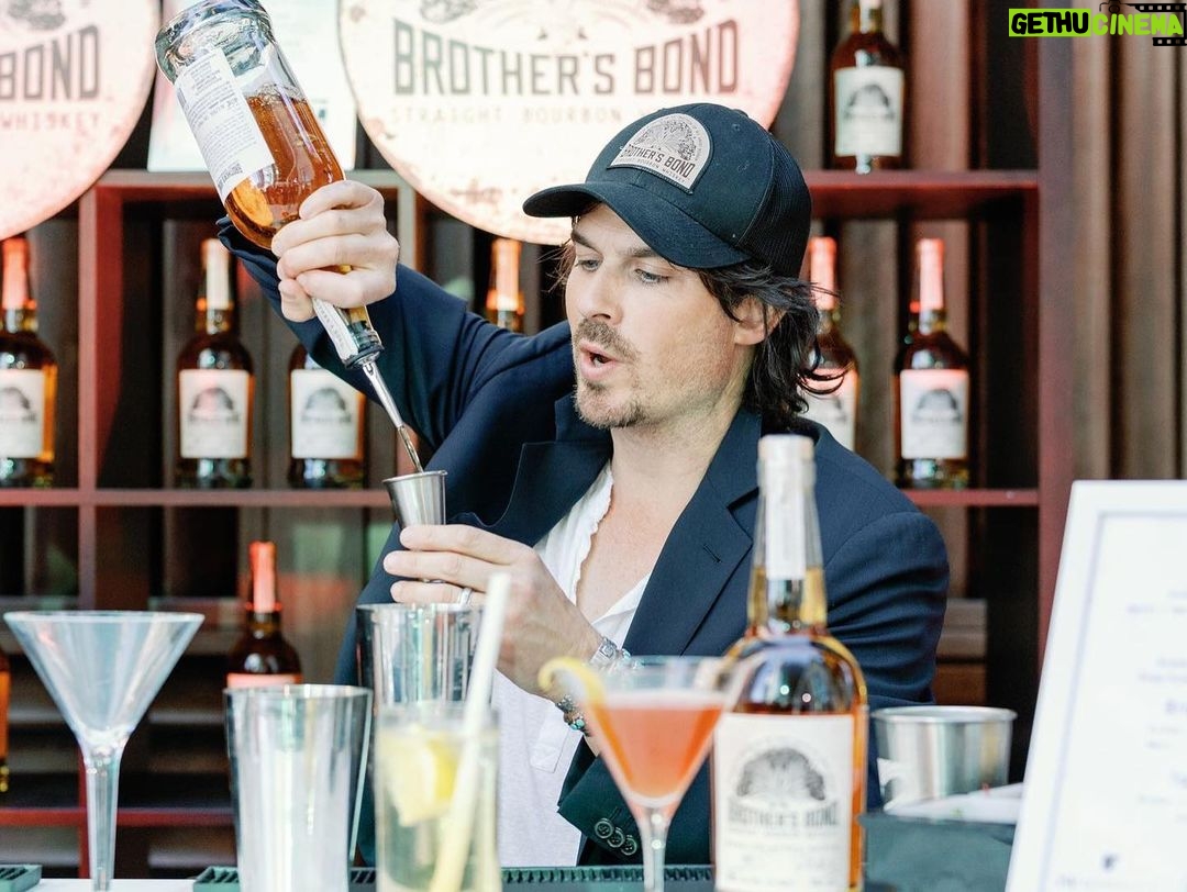 Ian Somerhalder - 1 Million Likes - An amazing time in Miami with @tennischannel, @santanderbankus, @jwmarriottmarquismiami & @brothersbondbourbon !!!