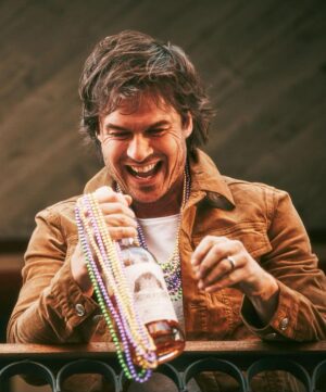 Ian Somerhalder Instagram - Happy #MardisGras LOUISIANA! Ahhhh! I miss home! I hope you’ve BONDED with some @brothersbondbourbon !!! Smiles all around! I Love you Louisiana. I miss you Louisiana. I kiss you Louisiana! My 1st Mardi Gras was Feb 1979- I was 3 months old! #timetobond #brothersbondbourbon