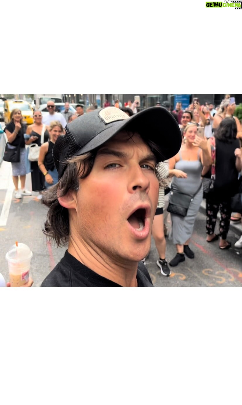 Ian Somerhalder Instagram - We love NewYork!!! At @parkaveliquorshop having a blast!!!!!! @brothersbondbourbon signing!