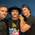 Ian Somerhalder Instagram - Stefan, Enzo and Damon together… This was @mkmalarkey ‘s idea. If this image doesn’t make you smile I don’t know what will... @creationent thanks for bringing us all together. What a treat to snuggle Enzo… 🧛‍♂️