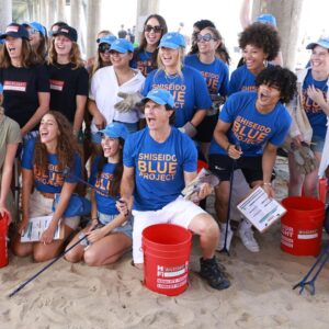 Ian Somerhalder Instagram - Wow. What a day. I'm excited to be here today in Huntington Beach at the VANS US Open of Surfing competition with #ShiseidoBlue Project for their second-annual beach clean-up, led by @wildcoastcostaconsalvaje - a non-profit environmental organization that conserves coastal and marine ecosystems and wildlife 🌊. This was not just about driving awareness this was about action. And I am so grateful to be a part of this.

Shiseido Blue Project is a global initiative that launched in 2019 in collaboration with @wslpure , World Surf League's environmental arm, committed to inspiring, educating and empowering ocean protection @shiseido #WeAreOneOcean
