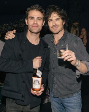 Ian Somerhalder Instagram - Such a fun time hanging with our buddy @jasonstrauss and celebrating his BIRTHDAY at @fleurroom.la

So awesome to sip our delicious @brothersbondbourbon in this beautiful place in West Hollywood. Happy Birthday Jason and thank YOU!