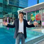 Ian Somerhalder Instagram - An amazing time in Miami with @tennischannel, @santanderbankus, @jwmarriottmarquismiami & @brothersbondbourbon !!! JW Marriott Marquis® Miami