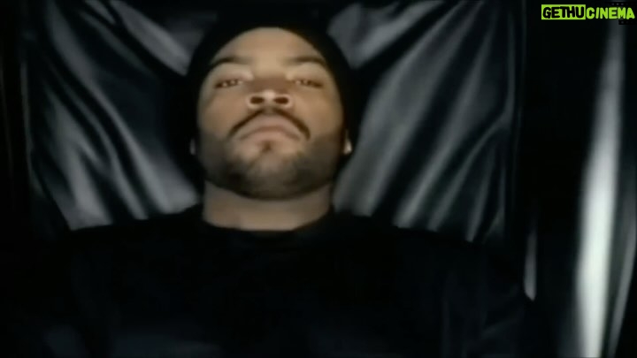 Ice Cube - 185.5K Likes - Everybody show some love for the 90s.
#ThrowbackThursday