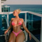 Iggy Azalea Instagram - Recharge Mode. 🌞