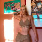 Iggy Azalea Instagram - Taking advantage