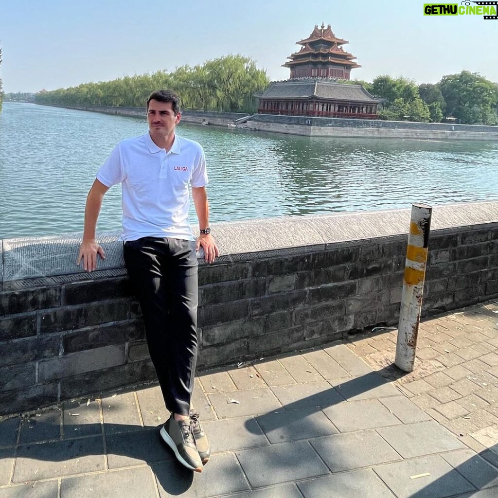 Iker Casillas Instagram - Y aquí y allá… 🇨🇳 Beijing, China