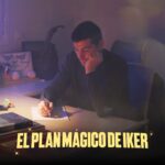 Iker Casillas Instagram - Cada Navidad se vive de una manera diferente, hay quienes les gustan las tradiciones y a quienes les gustan crear nuevas. Sin embargo, siempre hay una cosa que prevalece, la ilusión; porque todo el mundo merece vivir una navidad llena de momentos mágicos y cada niño merece experimentar la alegría y la ilusión de recibir un regalo en Navidad ⭐️ #ningunniñosinjuguete 🎞️ Producido por: Fundación Iker Casillas 🎥 Dirección y guion: @soniaba85 🎬 Producción ejecutiva: @113laurix @crvmanager @blanchefeur 📄 Idea original: Fundación Iker Casillas 📸 Dirección de fotografía: @yolanda_roman 📝 Script: @rebealons 🎥 Cámara: @380amk 🎙️ Sonido: @elemtec 📽️Making off: @mts23talent 🎹Música original: @pilaronarescomposer 🎶 Canción original: @mariodiazmusica 🎭 Director de arte: @fbalcazafotografia 💄 Maquillaje: @soluna.makeup 👗 Vestuario: @ascubria 🔊Sonido: @toni_b_lopez @km71housestudio ✅ Corrección de color: @eloraposthouse 🖥️ Creatividades: @380amk #elplanmágicodeIker