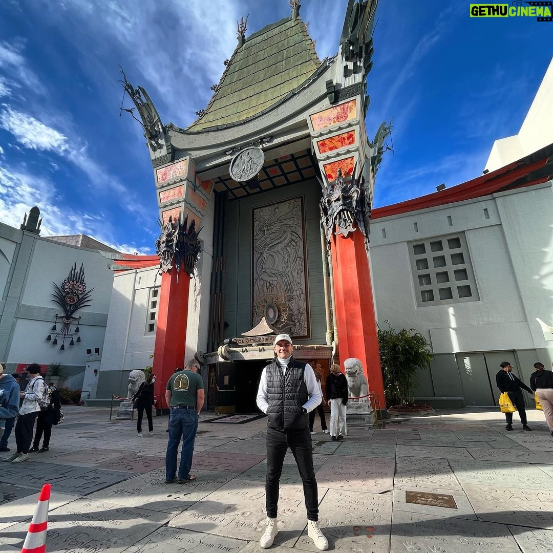 Iker Casillas Instagram - Se vienen los Oscar! 🥂 TCL Chinese Theatres