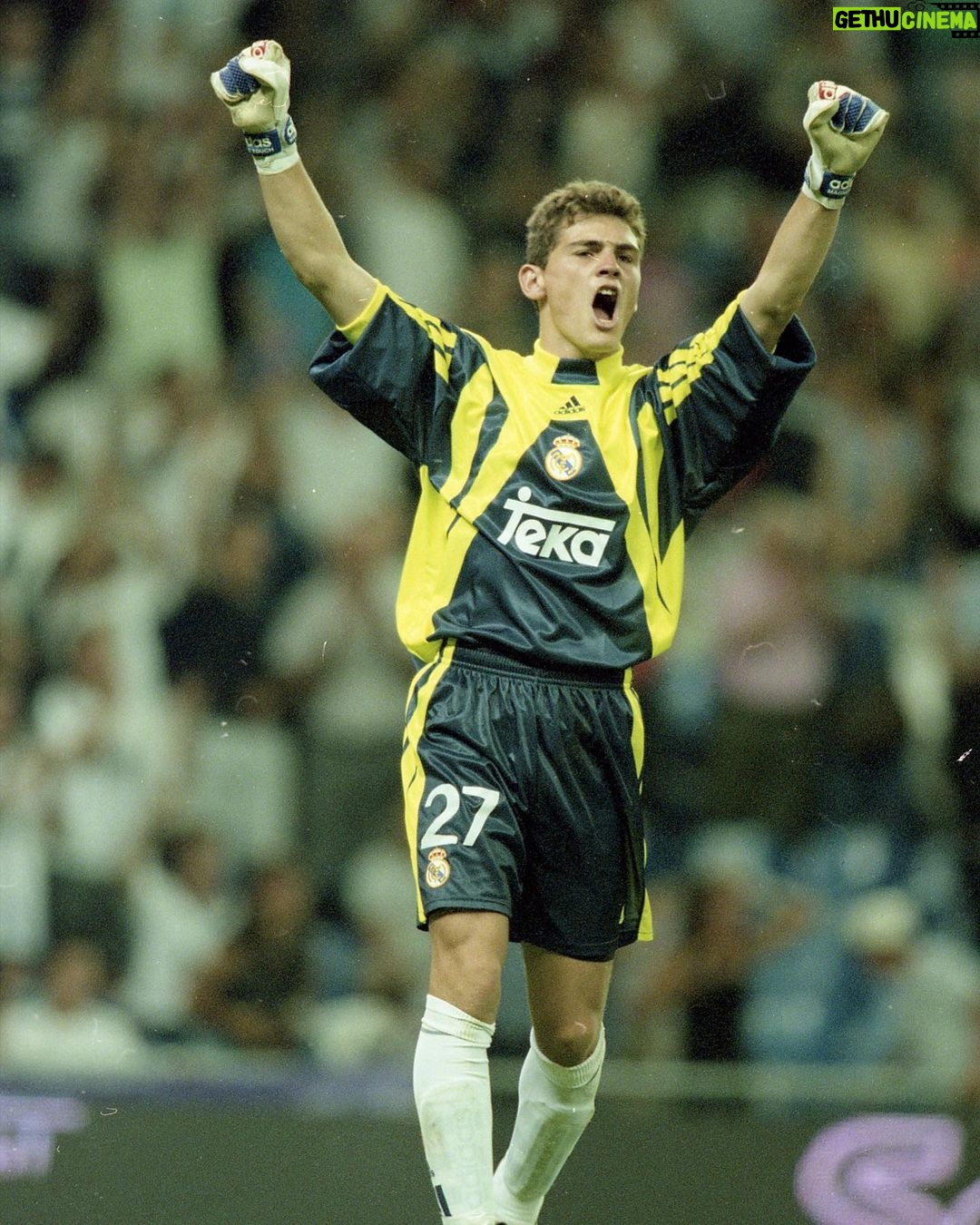 Iker Casillas - 375K Likes - Esta colección va de ICONS. Grandes recuerdos @realmadrid @adidasfootball
Disponible en www.adidas.es/real_madrid