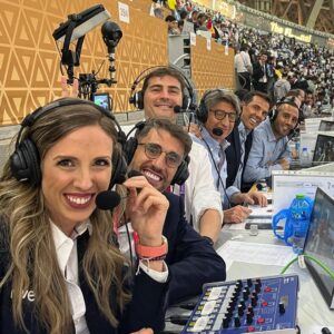 Iker Casillas Instagram - Experiencias nuevas! Muchas gracias por todo! Volveremos pronto! @fifaworldcup