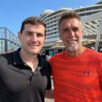 Iker Casillas Instagram - Lujazo!! ⚽️ 🇦🇷 #batigol Doha, Qatar