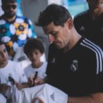 Iker Casillas Instagram - Con @fundacion.realmadrid en Doha. 🇶🇦😇 Doha, Qatar