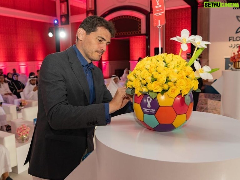 Iker Casillas Instagram - Congratulations @Flowardco thank you, it was a special evening yesterday in Doha. ππΌπ #ad Doha, Qatar