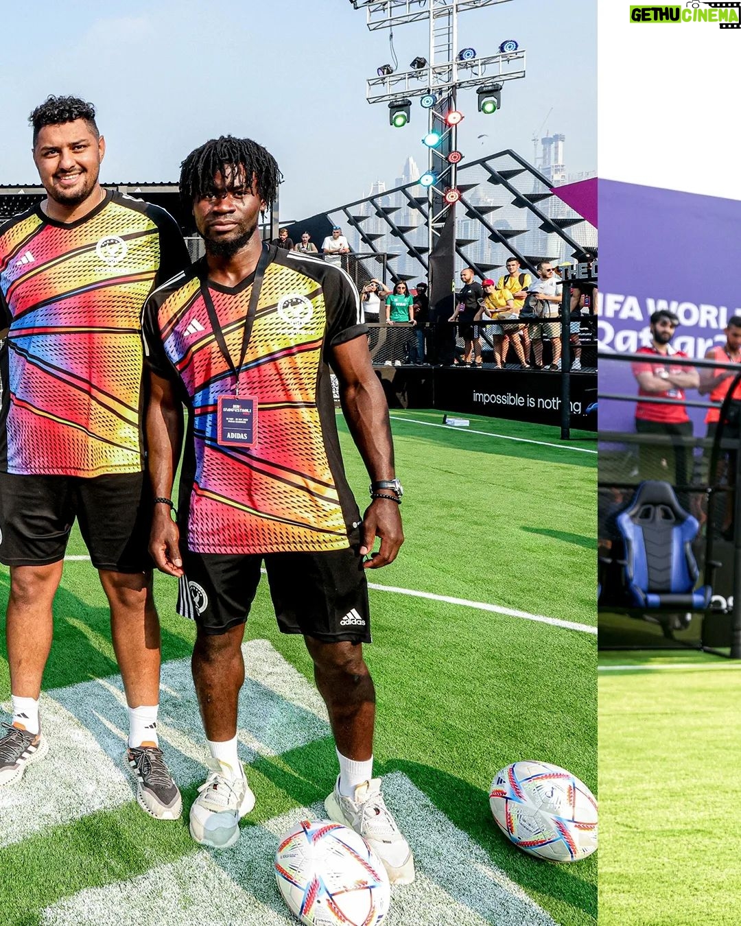 Iker Casillas Instagram - Family downtime with @ikercasillas. Join us at our Dubai Fan zone throughout the World Cup. 📍 adidas Al Rihla Arena @budxfifadubai متعة لجميع أفراد العائلة مع @ikercasillas انضموا إلينا وشاركونا المرح في منطقة المشجعين دبي طوال فترة كأس العالم. 📍 الرحلة آرينا أديداس @budxfifadubai